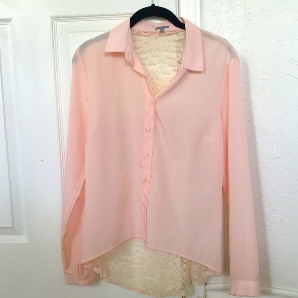Women Size Small Pale Pink Lace Button up